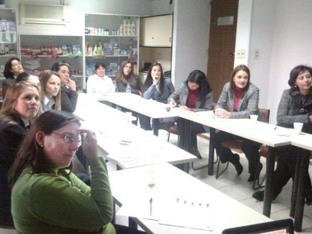 Algorta: Seminario de Capacitación de Personal II